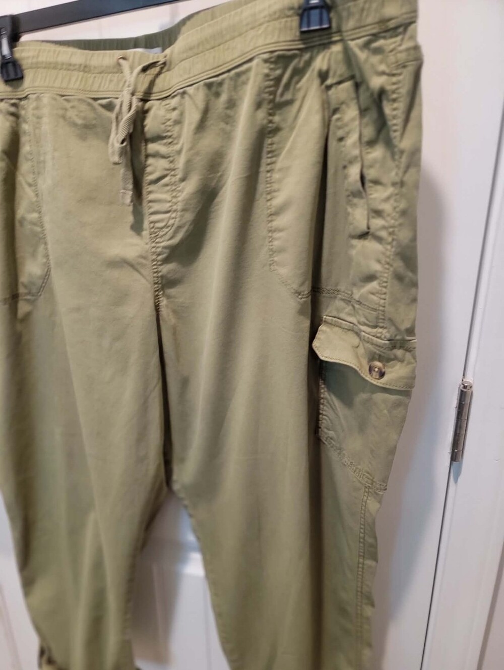 Sonoma Plus Size 22W Green Cargo Pants With Pull-on Waistband for Comfort - Picture 7 of 8